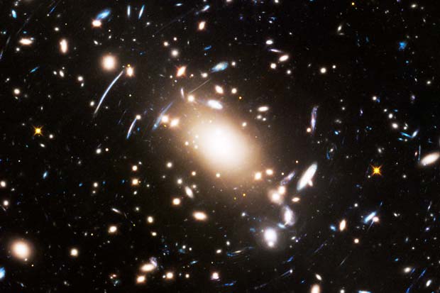 In Spirit of 'Star Trek,' Hubble Explores Ancient Galaxy Cluster | Video